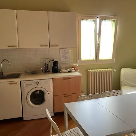 Konukevi Bed & Cooking Stefania 3*